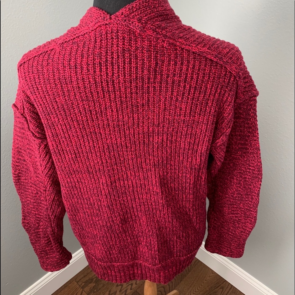 Cardigan - Picture 2 of 3